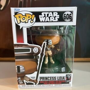 Funko Pop! Star Wars 606 Princess Leia Figure - Brown and Green